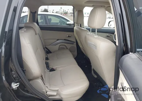 2013 Mitsubishi Outlander Gt z USA, uszkodzony, nr VIN JA4JS4AX9DU008057